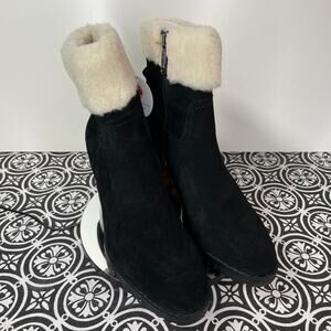 Blondo Women's Tia Booties Women's Shoes black/cream 9.5